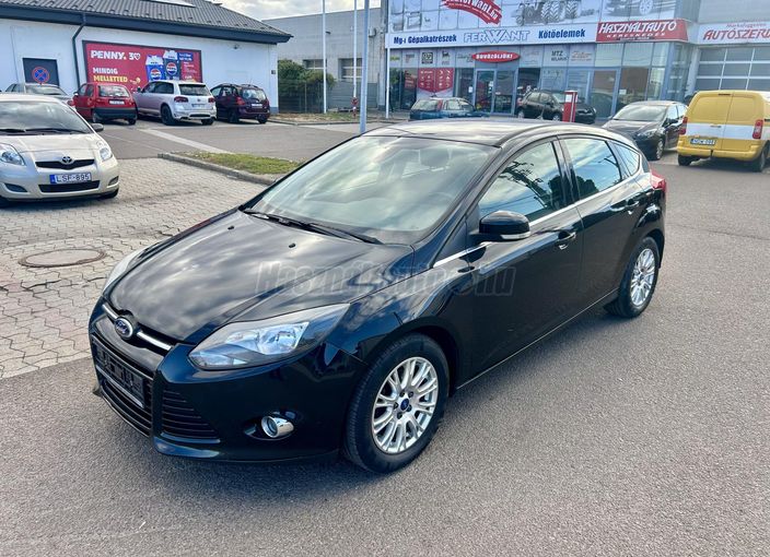 FORD FOCUS 1.6 Ti-VCT Titanium