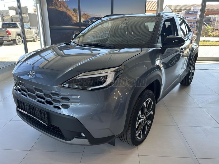 TOYOTA YARIS CROSS 1.5 Hybrid Style e-CVT