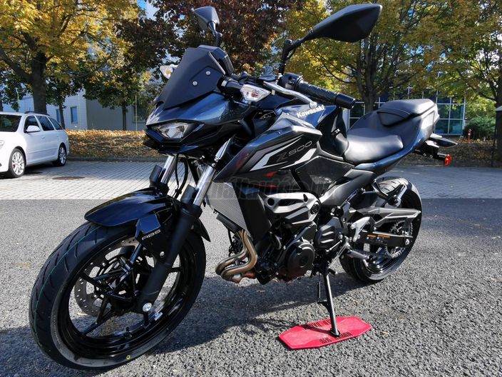 KAWASAKI Z 500