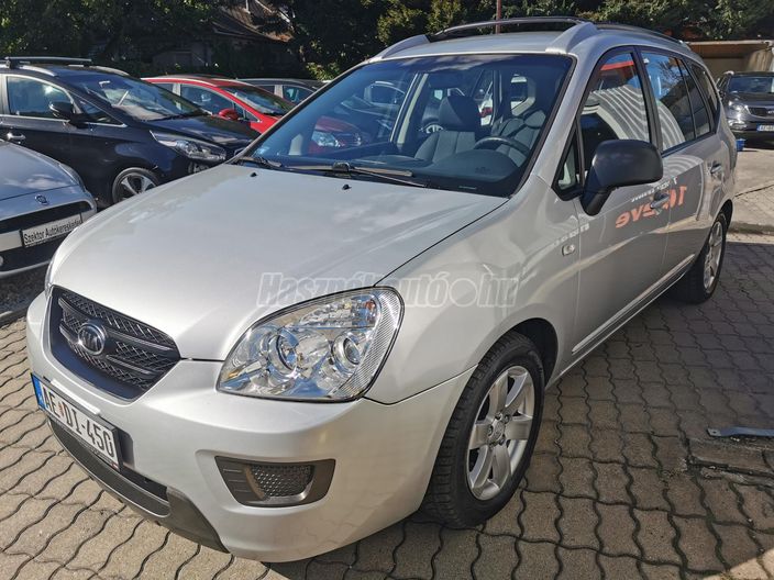 KIA CARENS 2.0 LX
