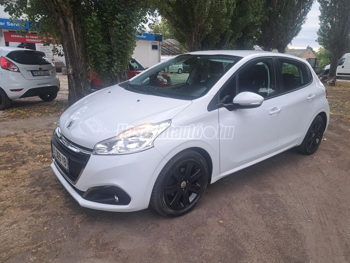 PEUGEOT 208 1.6 BlueHDi Allure