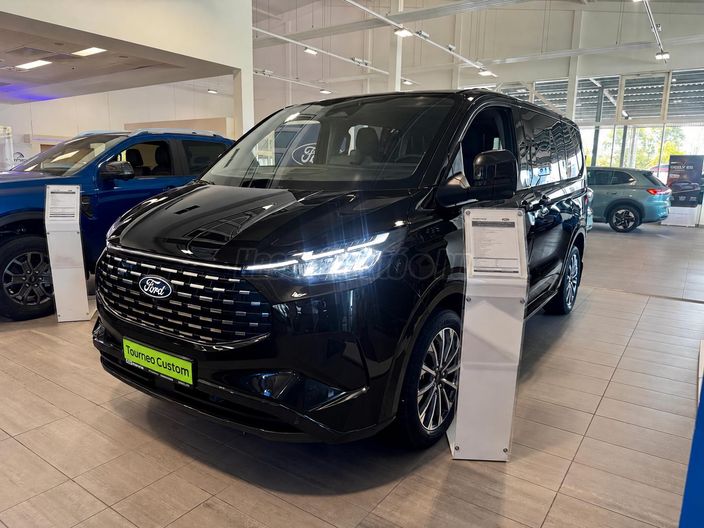 FORD TOURNEO