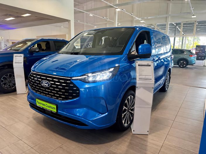 FORD TOURNEO