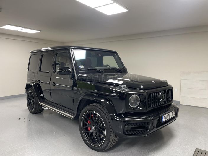 MERCEDES-AMG G 63