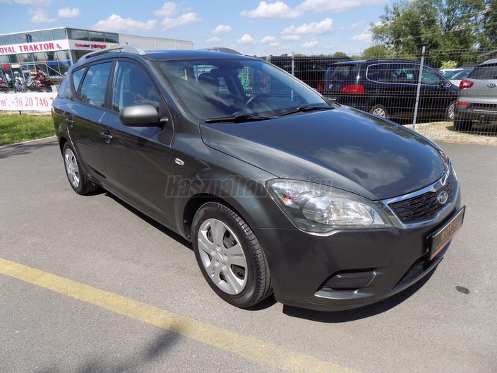 KIA CEE'D SW 1.6 CRDi EX