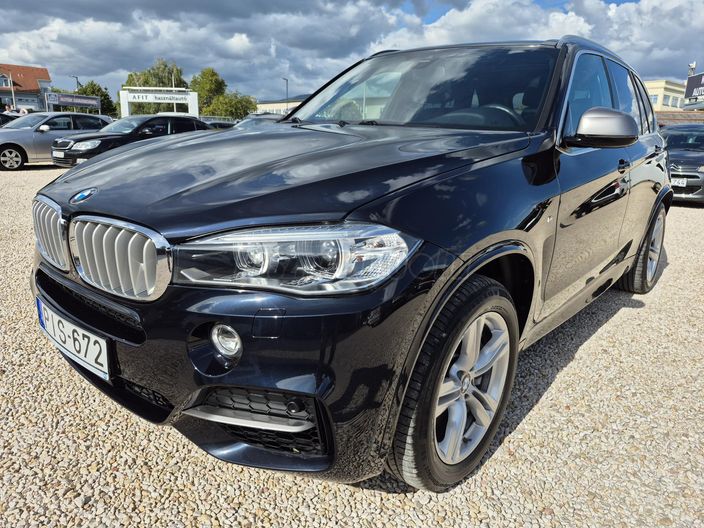 BMW X5 M50d (Automata)