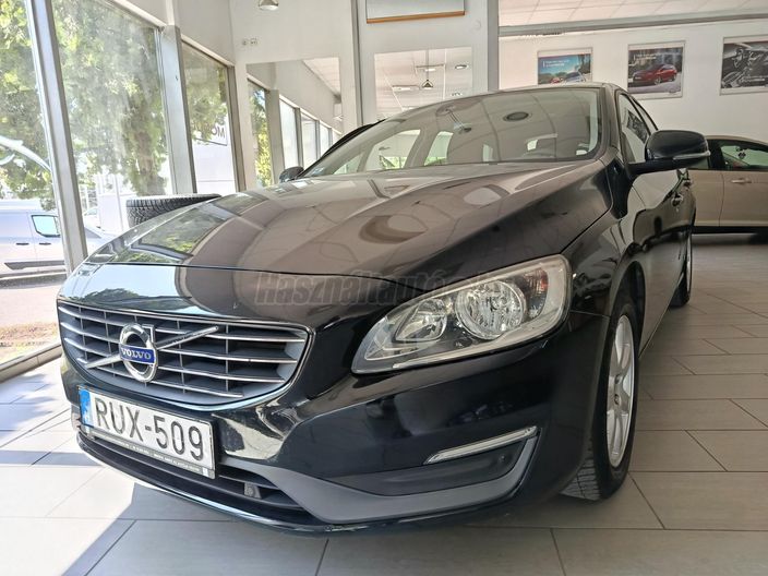 VOLVO V60 1.6 D [D2] Kinetic