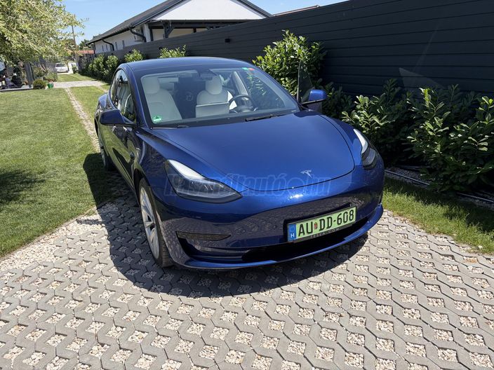 TESLA MODEL 3 RWD (Automata)