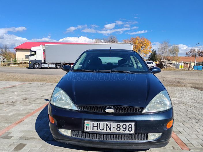 FORD FOCUS 1.6 Trend