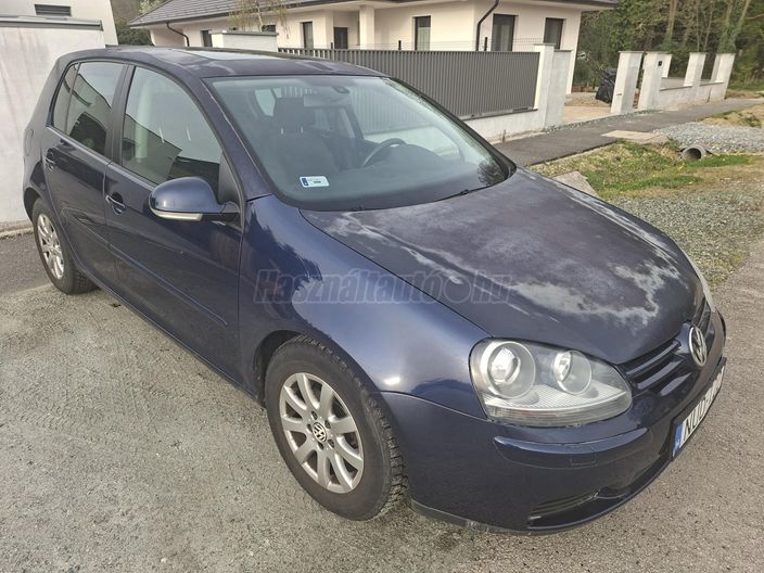 VOLKSWAGEN GOLF V 1.6 Comfortline