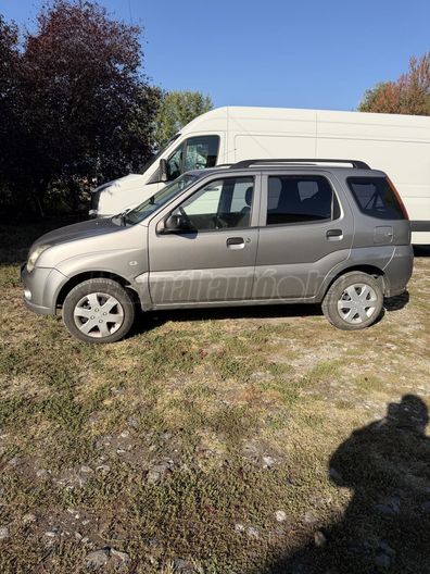 SUZUKI IGNIS 1.3 GLX