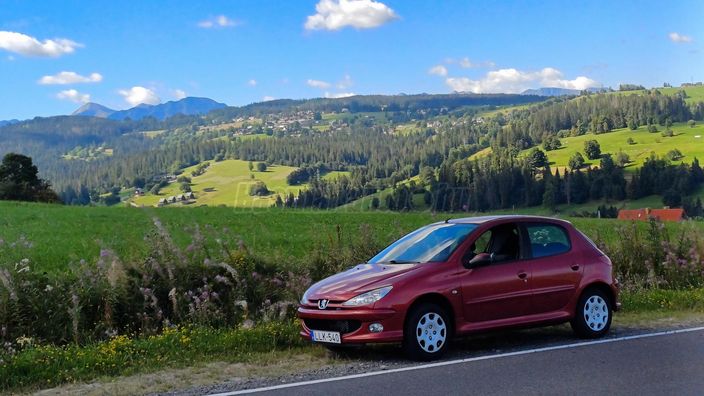 PEUGEOT 206 1.4 TRENDY