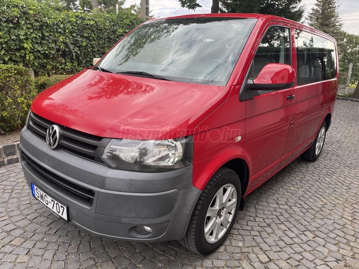 VOLKSWAGEN TRANSPORTER T5 Mikrobusz 2.0 CR TDI (9 személyes )