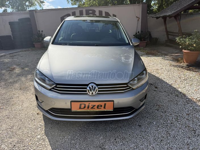 VOLKSWAGEN GOLF SPORTSVAN 2.0 TDI Highline DSG
