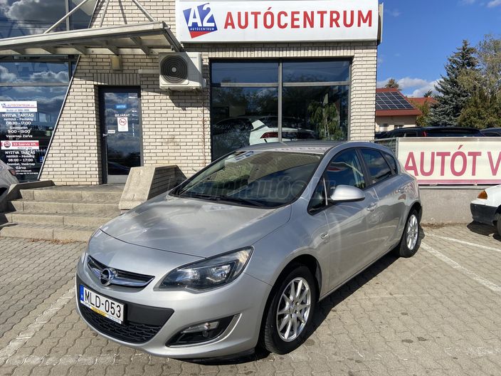 MAGYAR-111000KM-KLÍMA-TEMPOMAT