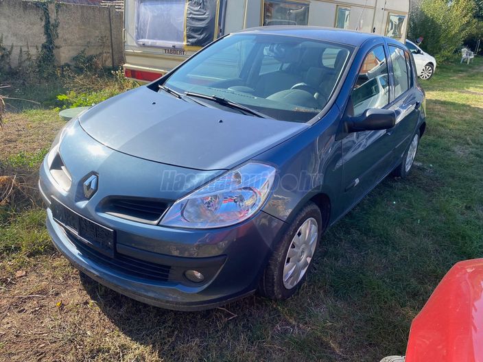 RENAULT CLIO 1.5 dCi Dynamique