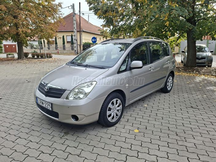 TOYOTA COROLLA VERSO 1.8 Linea Sol