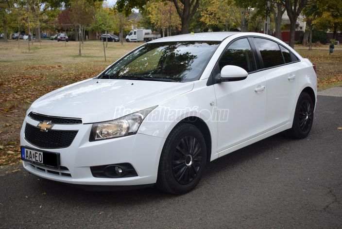 CHEVROLET CRUZE 1.6 LS Plus