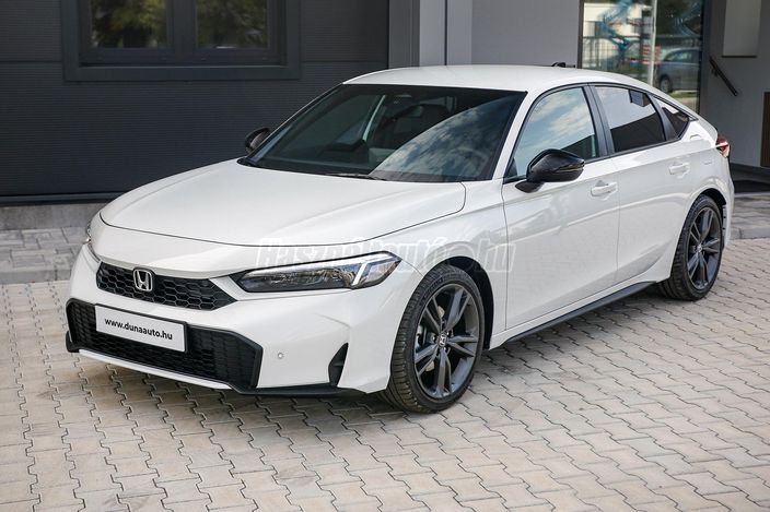 HONDA CIVIC 2.0 i-MMD Hybrid Sport eCVT