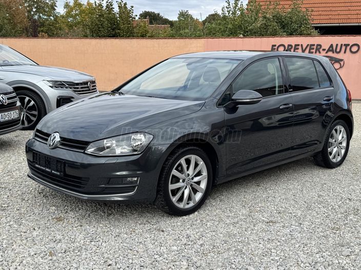 VOLKSWAGEN GOLF VII 1.2 TSI BMT Trendline