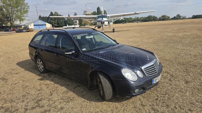 MERCEDES-BENZ E 220 T CDI Avantgarde