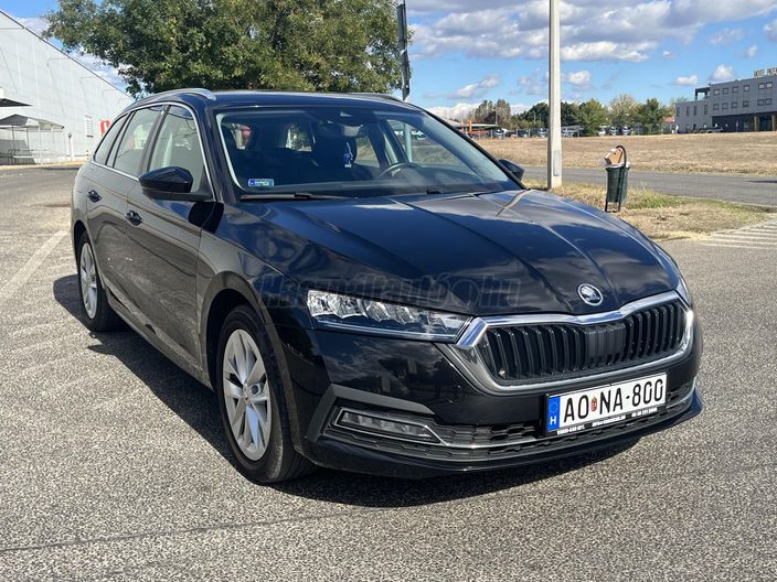 SKODA OCTAVIA Combi 1.5 TSI ACT Ambition+