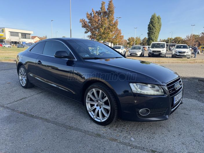 AUDI A5 Coupé 3.0 TDI DPF quattro