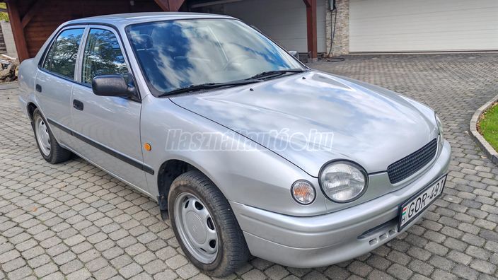 TOYOTA COROLLA Sedan 1.4 Linea Terra ABS