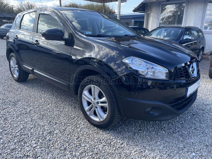 NISSAN QASHQAI 1.5 dCi Tekna