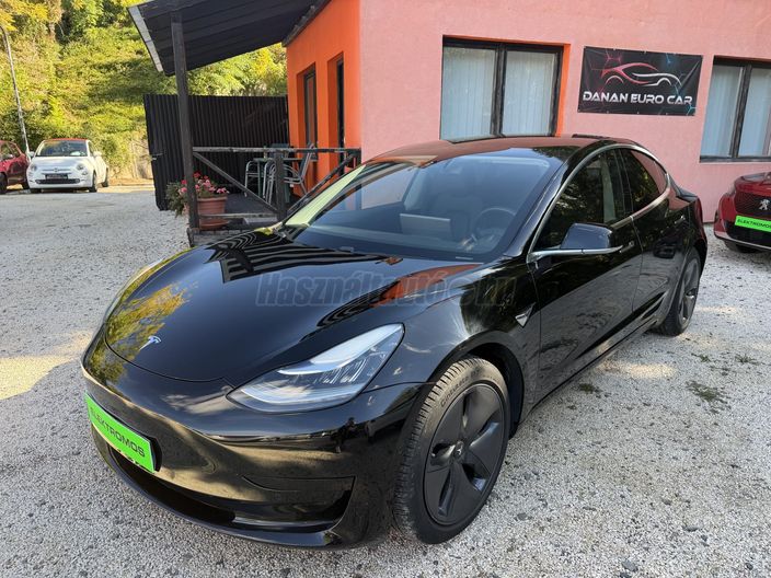 TESLA MODEL 3 Standard Range Plus Aut