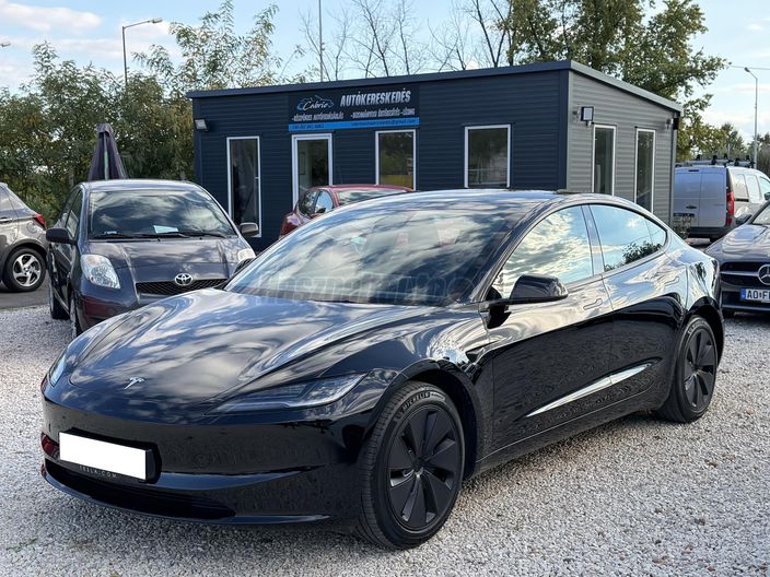TESLA MODEL 3 RWD Premium (Automata)
