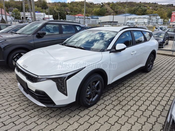 KIA K4 SW 1.6 T-GDI Silver DCT