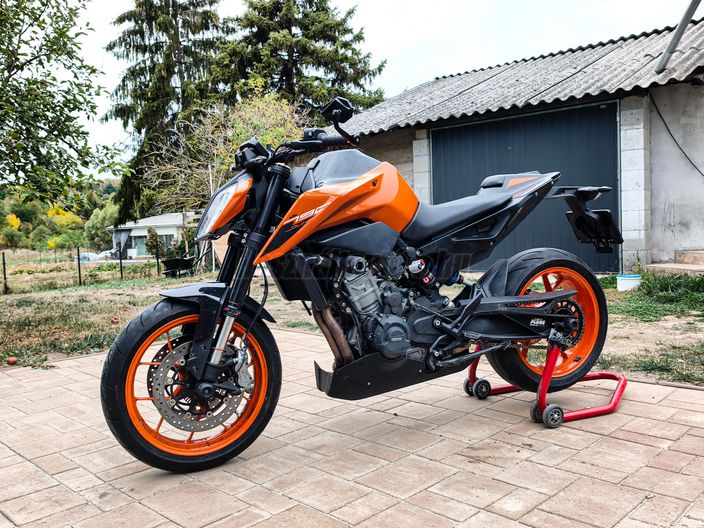 KTM 790 DUKE