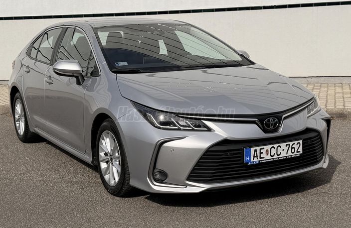 TOYOTA COROLLA Sedan 1.5 Comfort Style Tech CVT