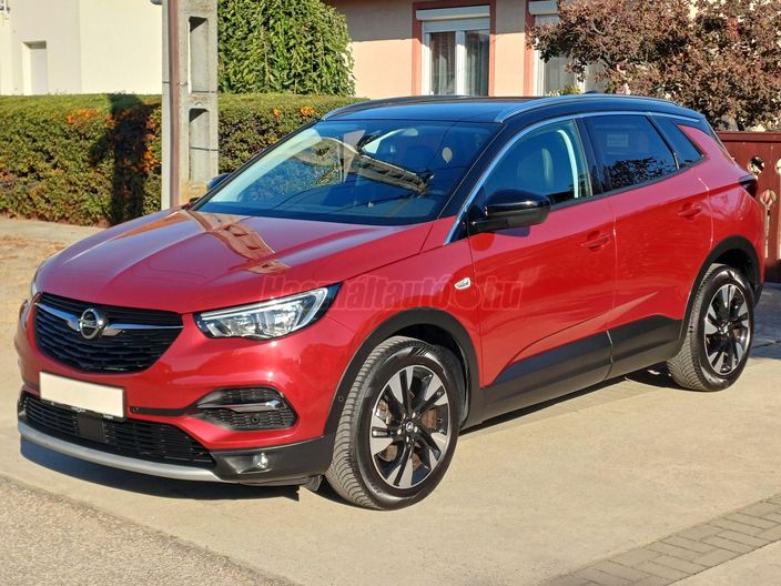 OPEL GRANDLAND X 1.5 CDTI Innovation