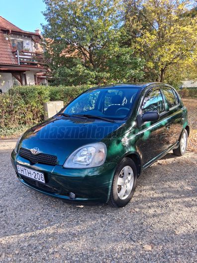 TOYOTA YARIS 1.3 Linea Sol