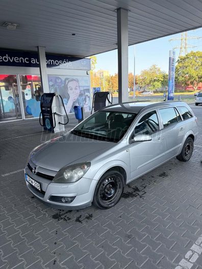 OPEL ASTRA H 1.6 Essentia