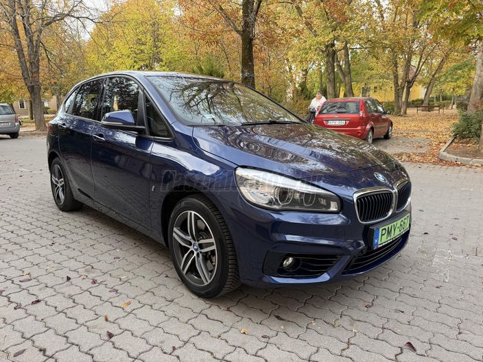 BMW 225 225xe iPerformance Luxury (Automata)