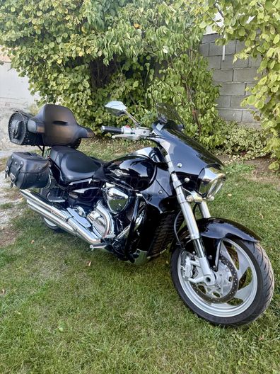 SUZUKI VZR 1800