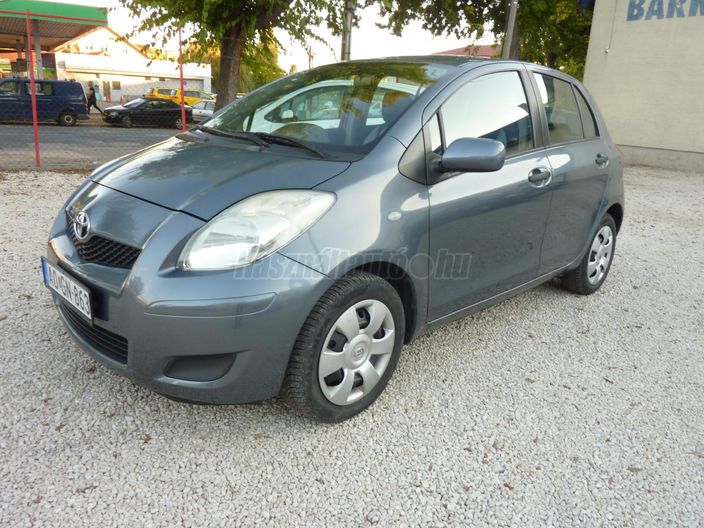 TOYOTA YARIS 1.0 Terra