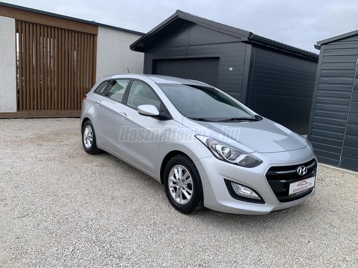 HYUNDAI I30 CW 1.6 MPi Comfort