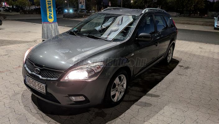 KIA CEE'D SW 1.6 CRDi LX Exclusive