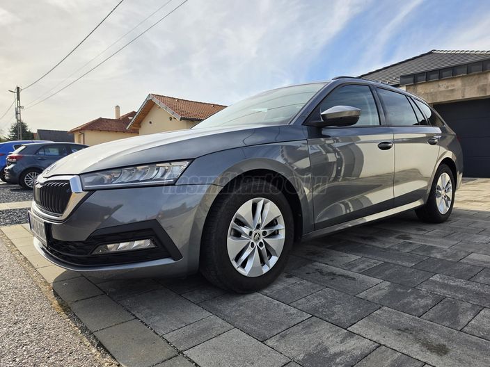SKODA OCTAVIA Combi 1.5 TSI ACT Ambition+