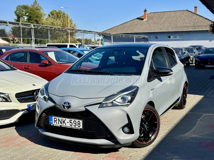 TOYOTA YARIS 1.5 VVT-i Hybrid GR-Sport e-CVT
