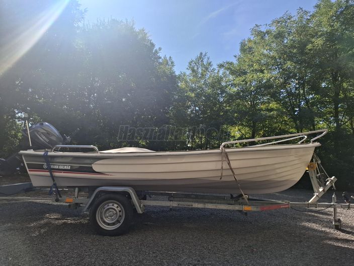 FÜKE YACHT Füke Horgász 3