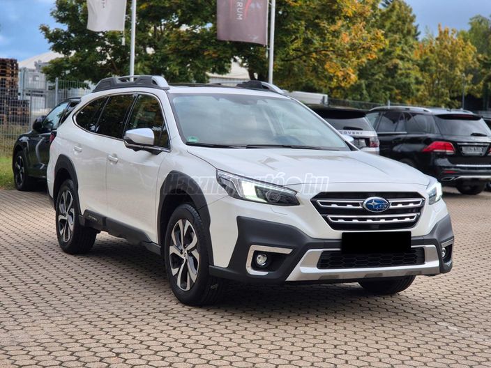 SUBARU OUTBACK 2.5 Platinum CVT