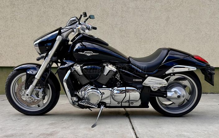 SUZUKI VZR 1800M