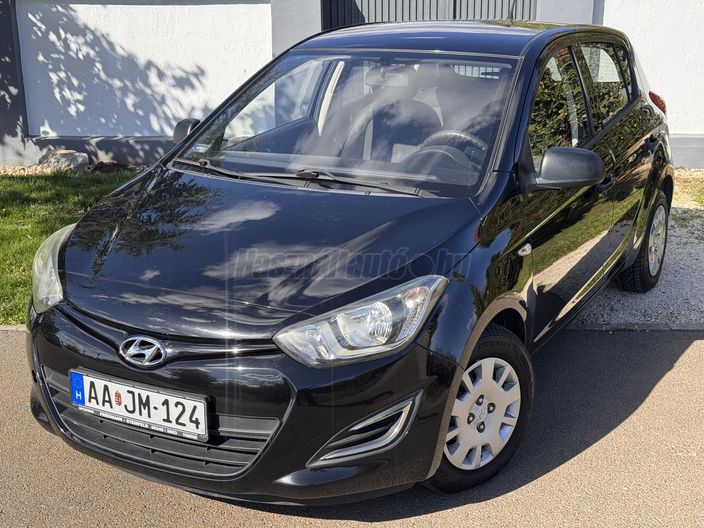 HYUNDAI I20 1.25 Life AC