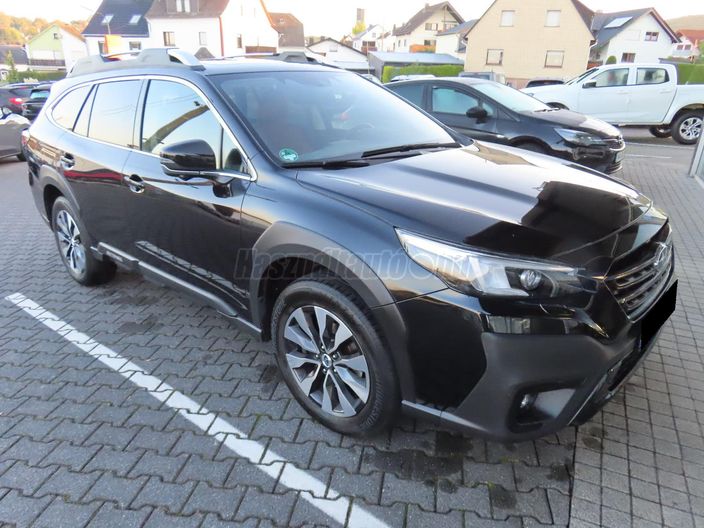 SUBARU OUTBACK 2.5 Platinum CVT