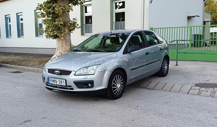 FORD FOCUS 1.6 Ambiente